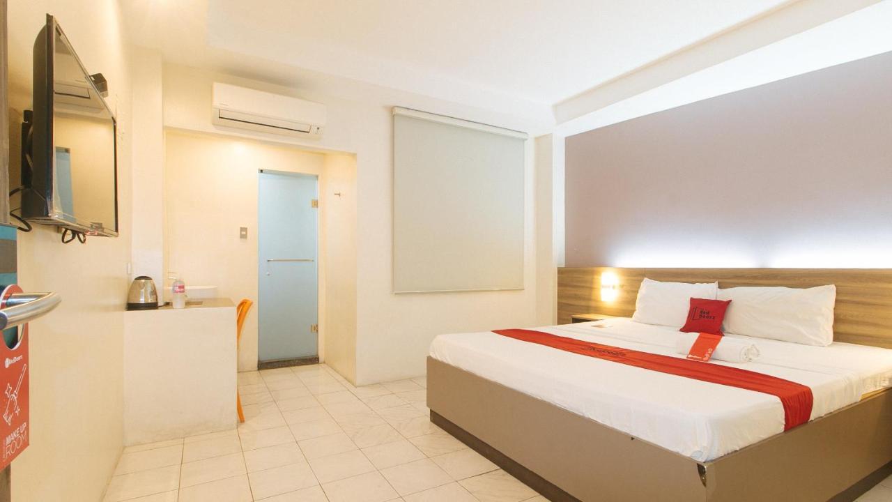 Reddoorz At V Plaza Hotel Manila Eksteriør bilde