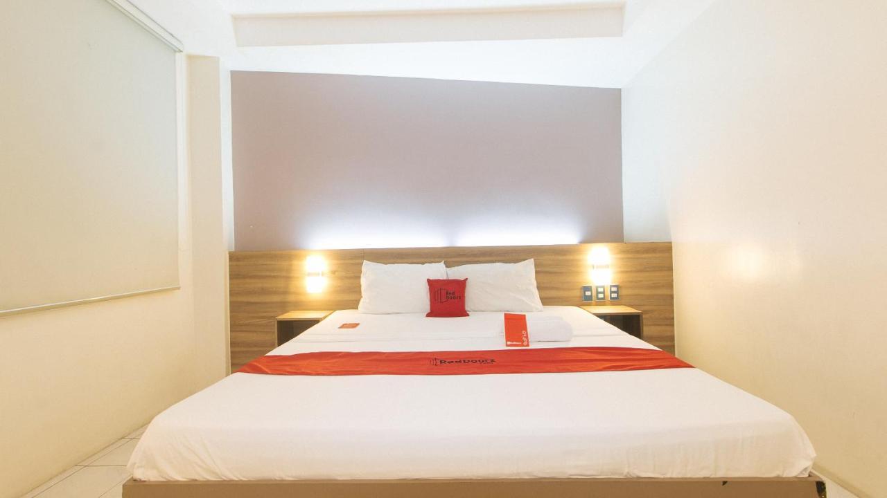 Reddoorz At V Plaza Hotel Manila Eksteriør bilde
